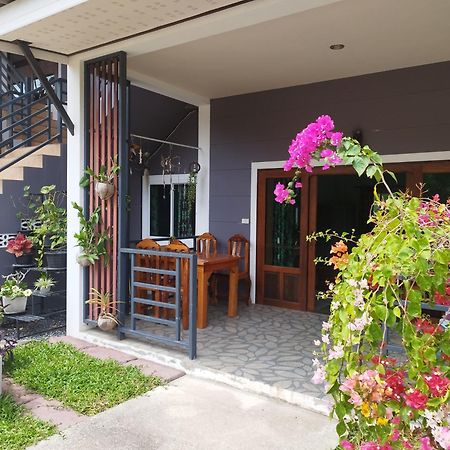 Apartmán Palm Garden House Ko Lanta Exteriér fotografie